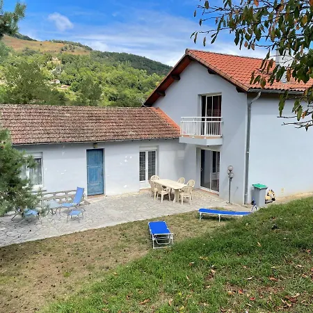 Hébergement de vacances Maison De Village Au Pied Des Pyrénées Gembrie
