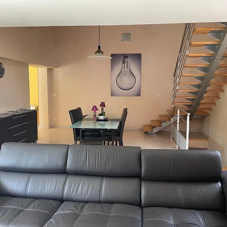 Maison De Village Au Pied Des Pyrenees Holiday home *